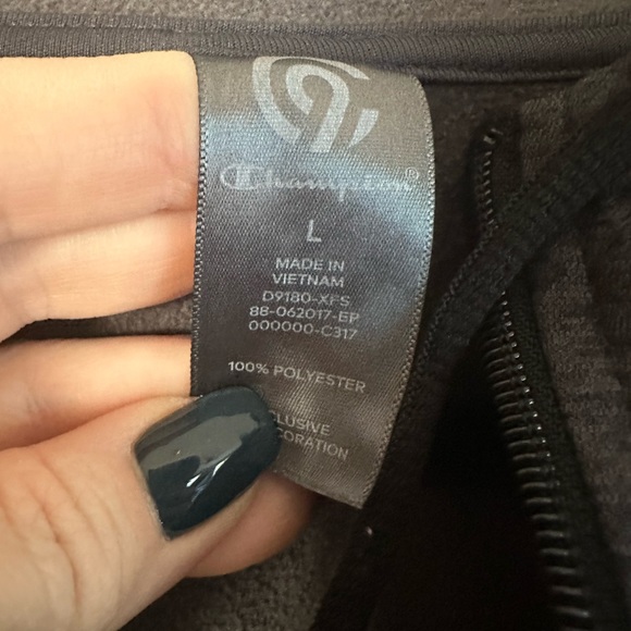 Champion Zip Up Jacket with Hoodie. Large - Picture 4 of 4